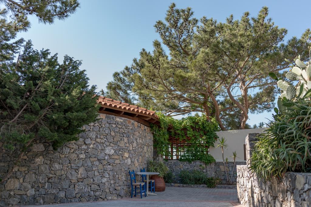 Ferma Solaris Apartments Agia Fotia  Exterior photo